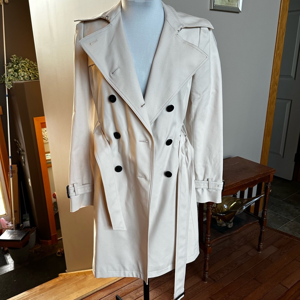 Club Monaco cream coloured trench